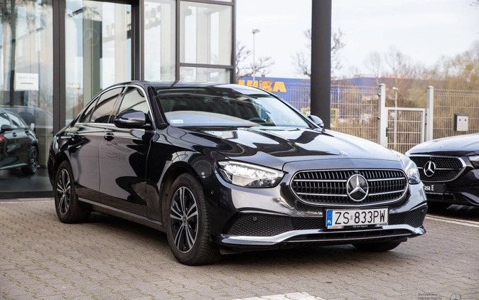 Mercedes-Benz Klasa E cena 229900 przebieg: 46619, rok produkcji 2022 z Krosno małe 466